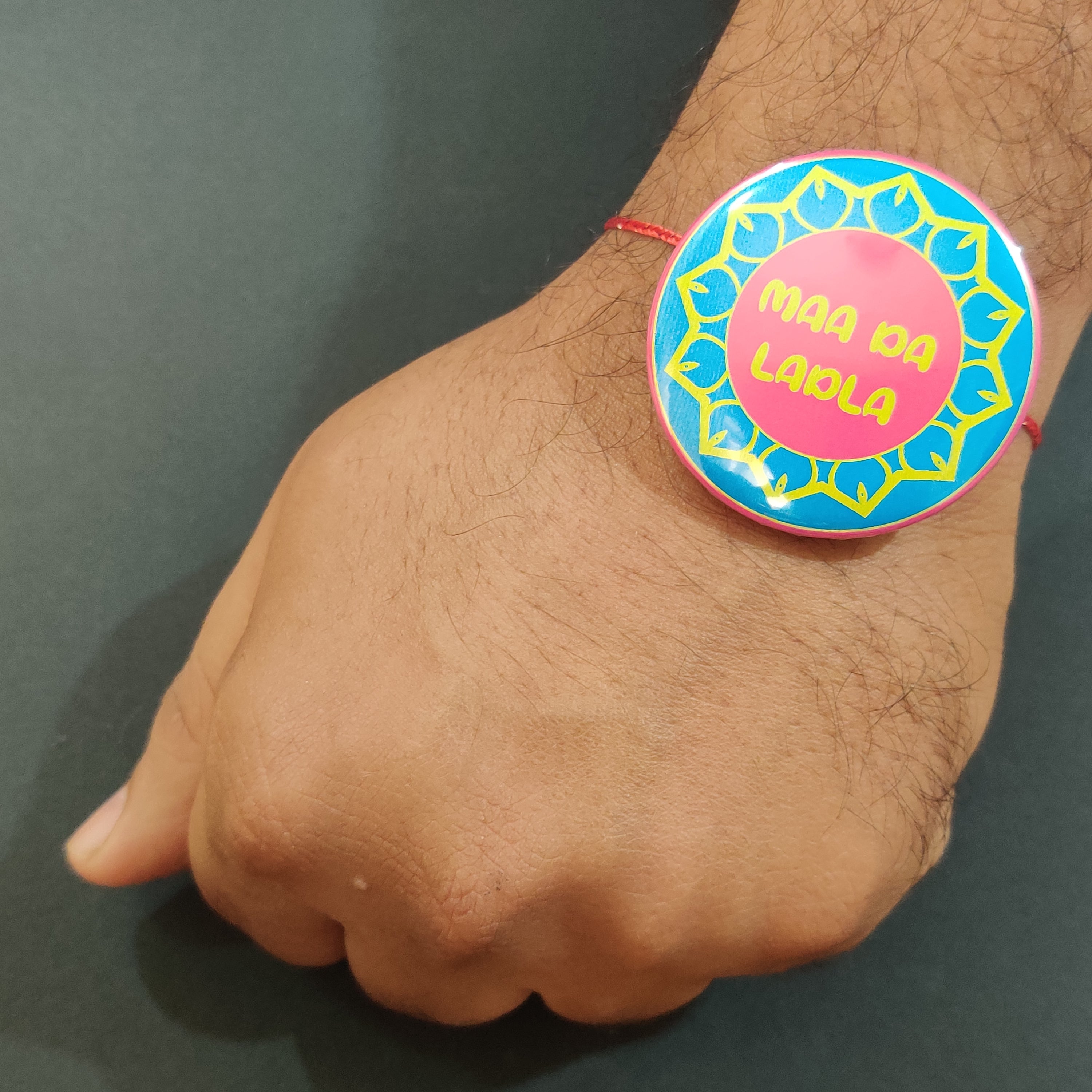 Indianvibez Maa Da Ladla Metal Rakhi with Fridge Magnet - Kids Rakhi