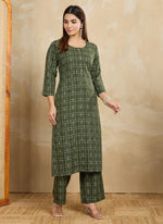 Thumbnail for Prazu Fashion Green Printed Cotton Blend Kurta Pant Set - Distacart