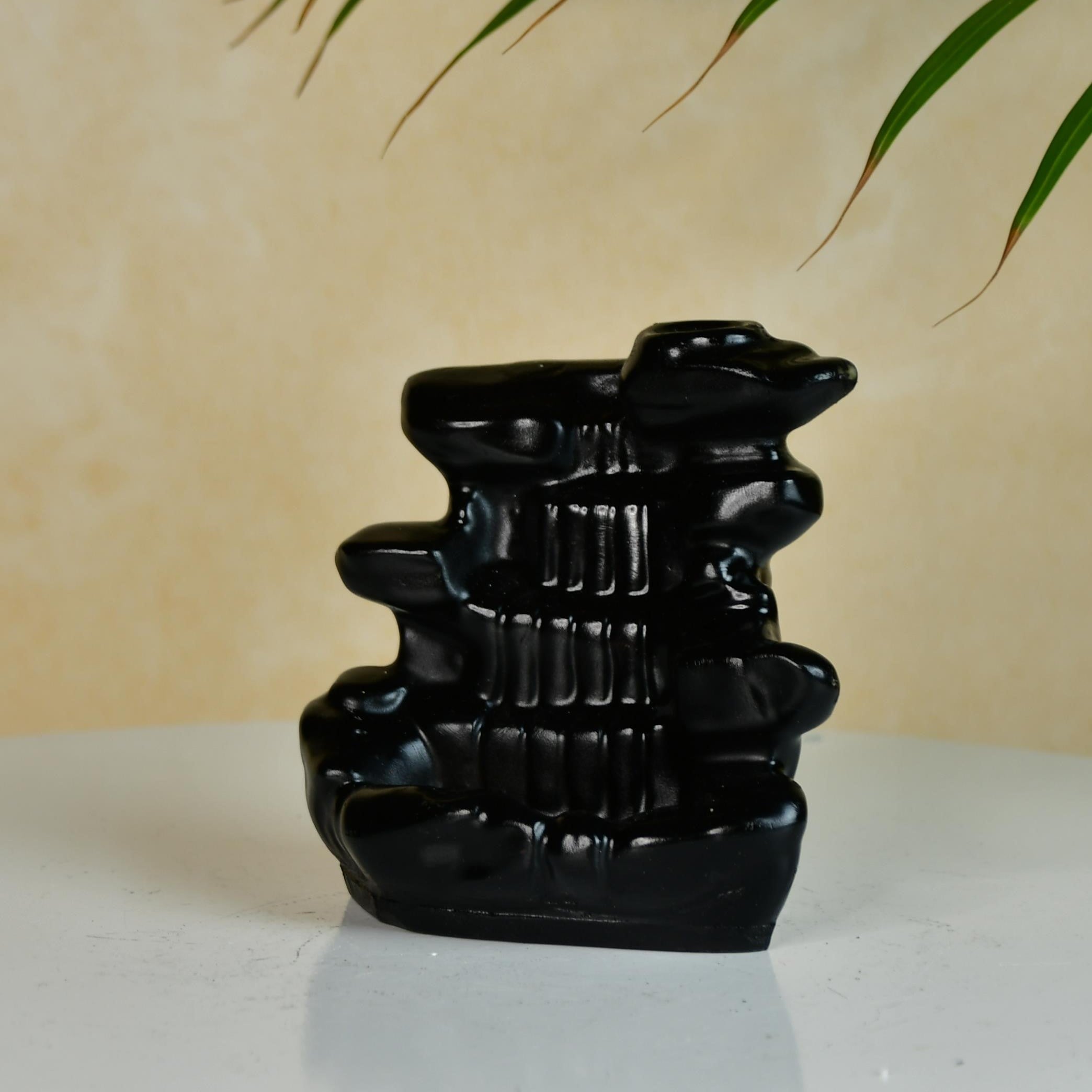 Design Smoke Fountain by Sowpeace / Beautiful Resin Showpiece for Home Decor