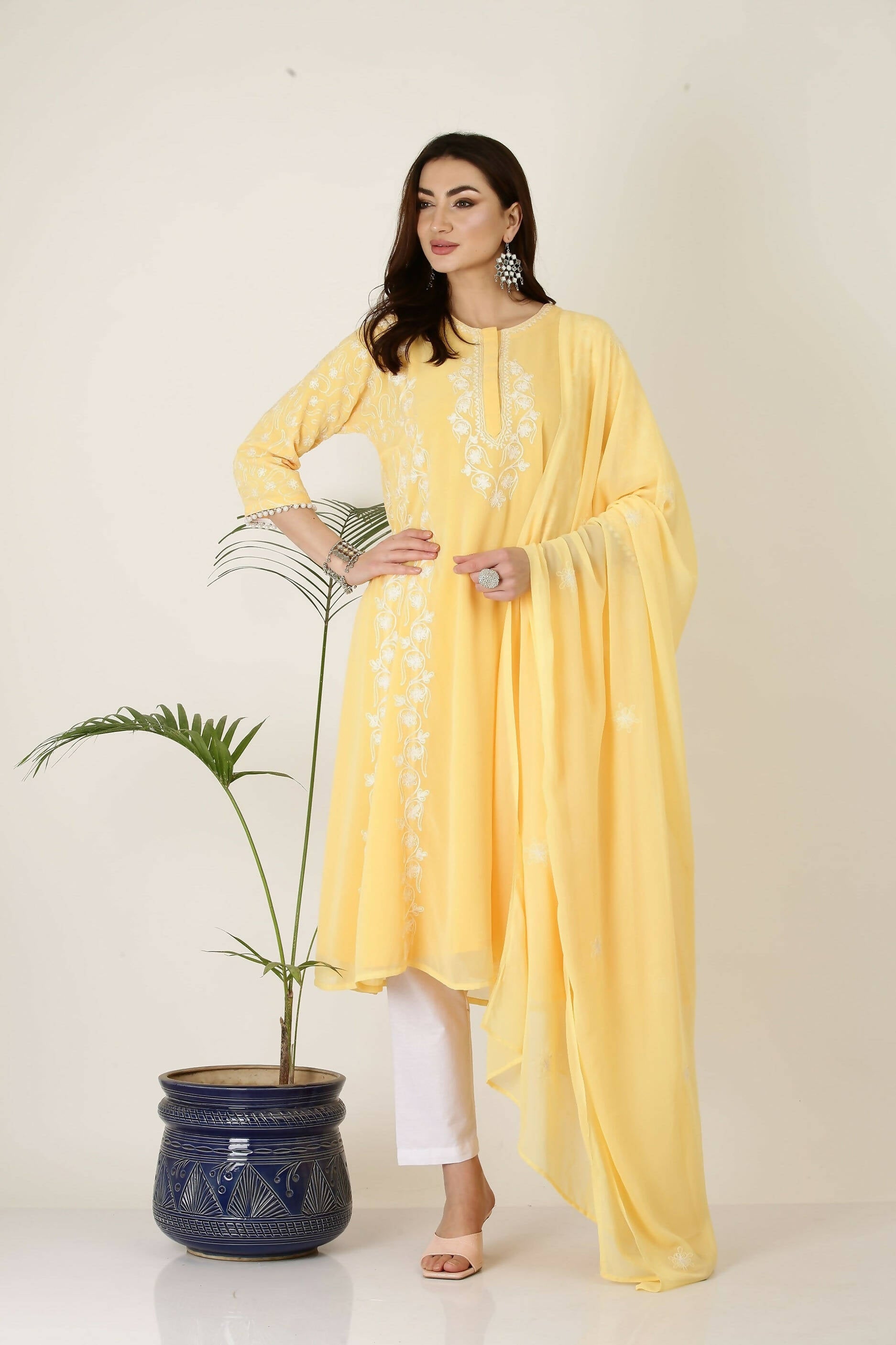 Joban Fashion Yellow&White Georgette Kurta Set