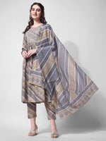 Thumbnail for Nayra Cut Embroidered Kurta With Pant And Dupatta Set, Multicolor - Hiral Fashion - Distacart