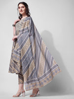 Thumbnail for Nayra Cut Embroidered Kurta With Pant And Dupatta Set, Multicolor - Hiral Fashion - Distacart
