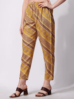 Thumbnail for Nayra Cut Embroidered Kurta With Pant And Dupatta Set, Multicolor - Hiral Fashion - Distacart