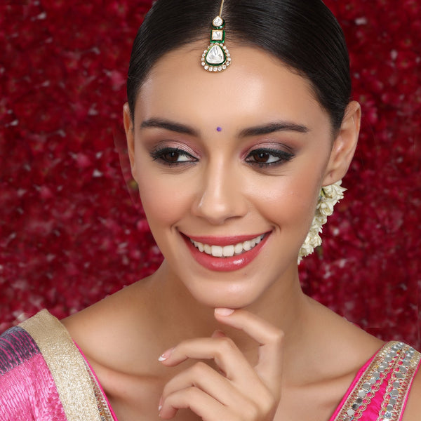 Kundan Maang Tikka with Meenakari - Ruby Raang - Distacart