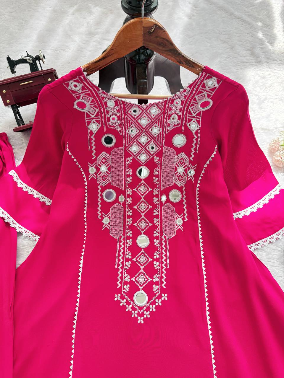 Prazu Fashion Pink Rayon Cotton Thread Real Mirror Palazzo Suit
