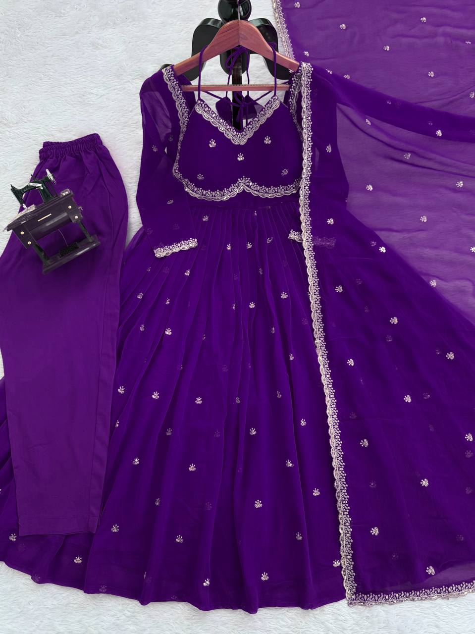 Prazu Fashion Violet Georgette Thread Sequin Anarkali Suit