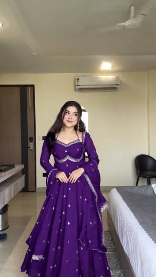 Prazu Fashion Violet Georgette Thread Sequin Anarkali Suit