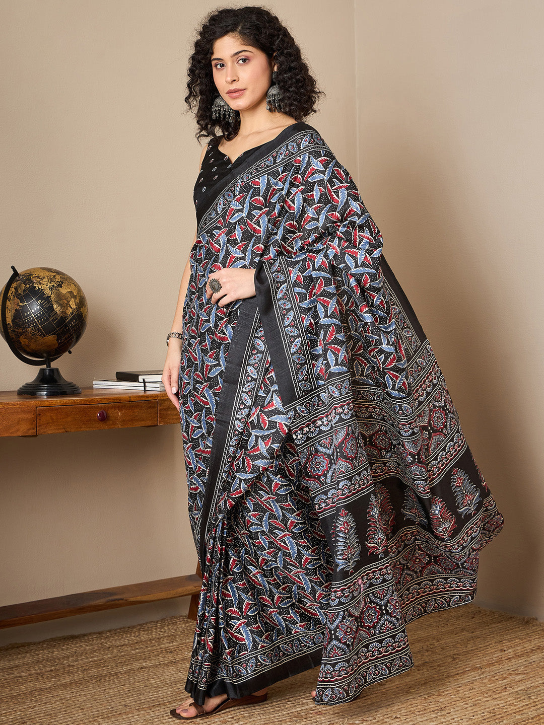 NOZ2TOZ Women's Dola Silk Black Digital Print Ready to Wear With Blouse Piece - Distacart