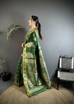 Thumbnail for Joban Fashion Green Paisley Soft Silk Banarasi Saree - Distacart
