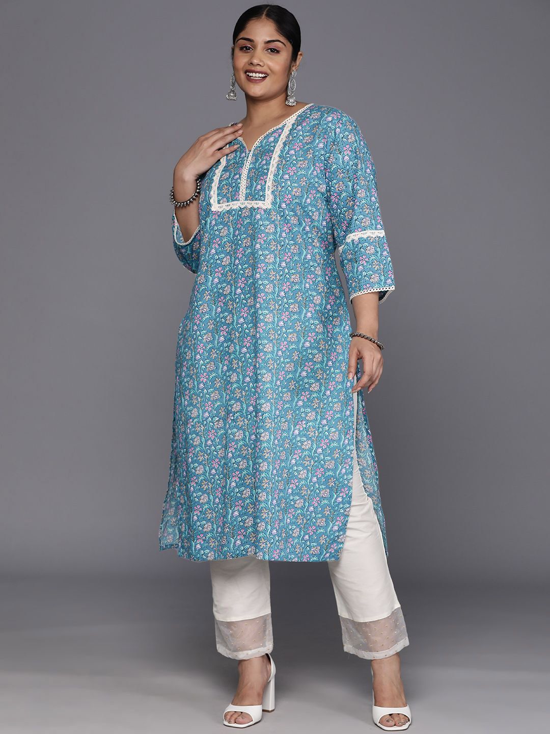 Sztori Plus Size Floral Printed Notch Neck Cotton Straight Kurta - Distacart