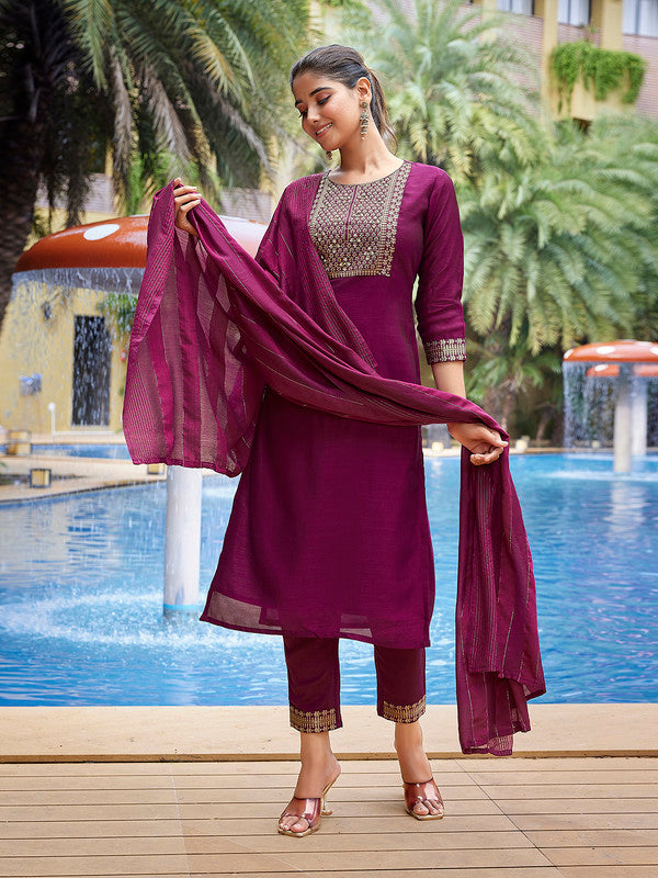 Malishka Women's Silk Blend Solid Straight Kurta Pant With Dupatta - Purple - Distacart