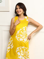 Thumbnail for Malishka Women's Printed Flared Kurta With Pant Set - Yellow - Distacart