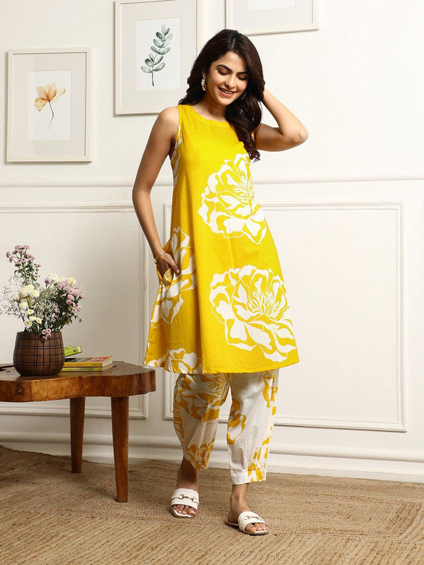 Malishka Women's Printed Flared Kurta With Pant Set - Yellow - Distacart