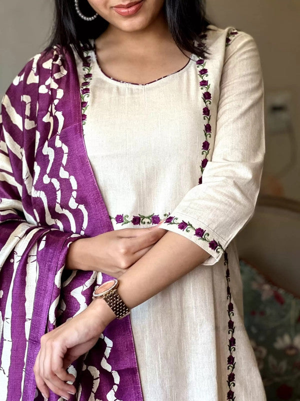 Malishka Women's Purple Pure Cotton Embroidery Kurta Pant Set With Dupatta - Distacart