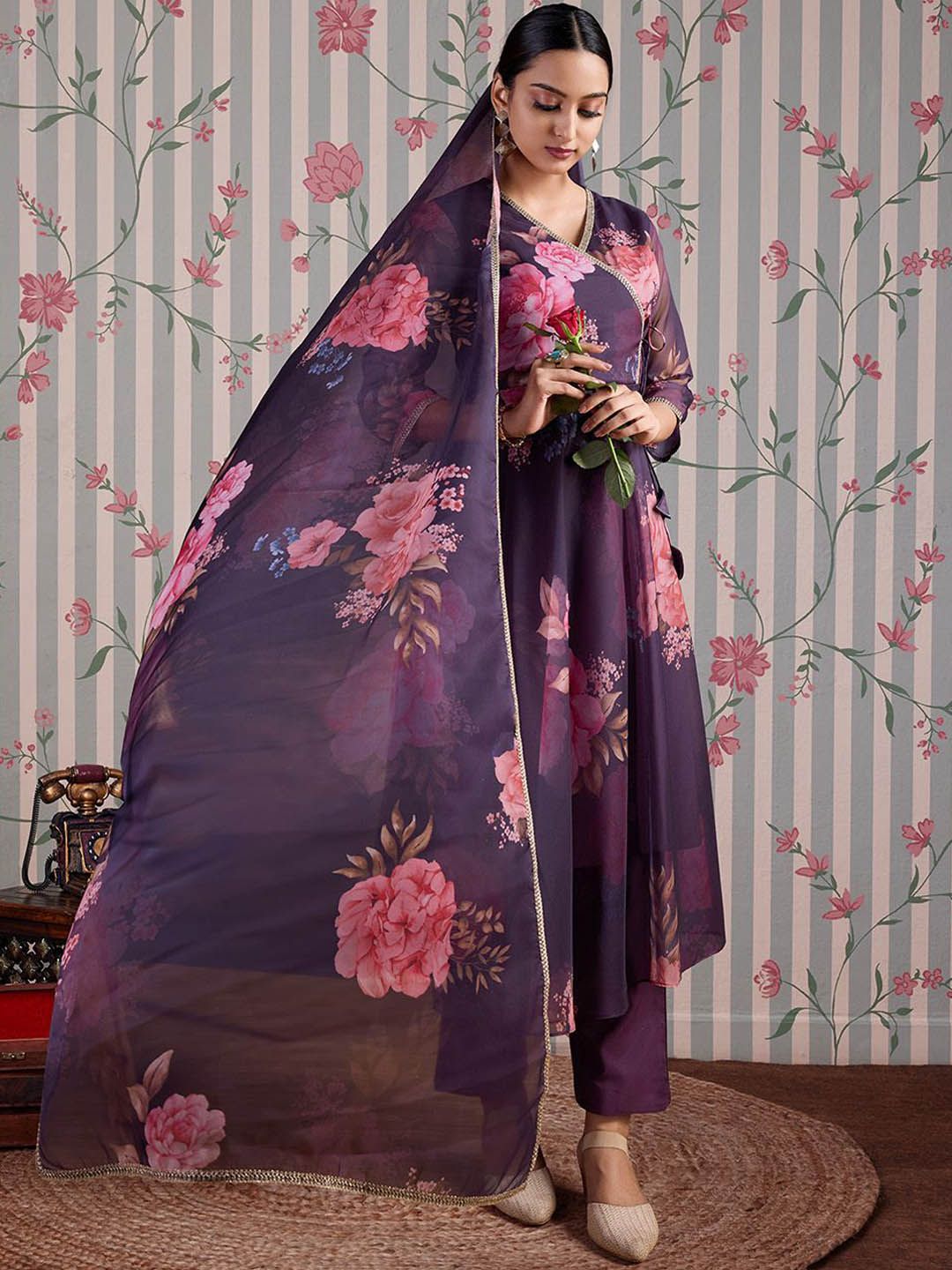 Ode by House of Pataudi Floral Printed Gotta Patti Anarkali Kurta with Trousers & Dupatta - Distacart