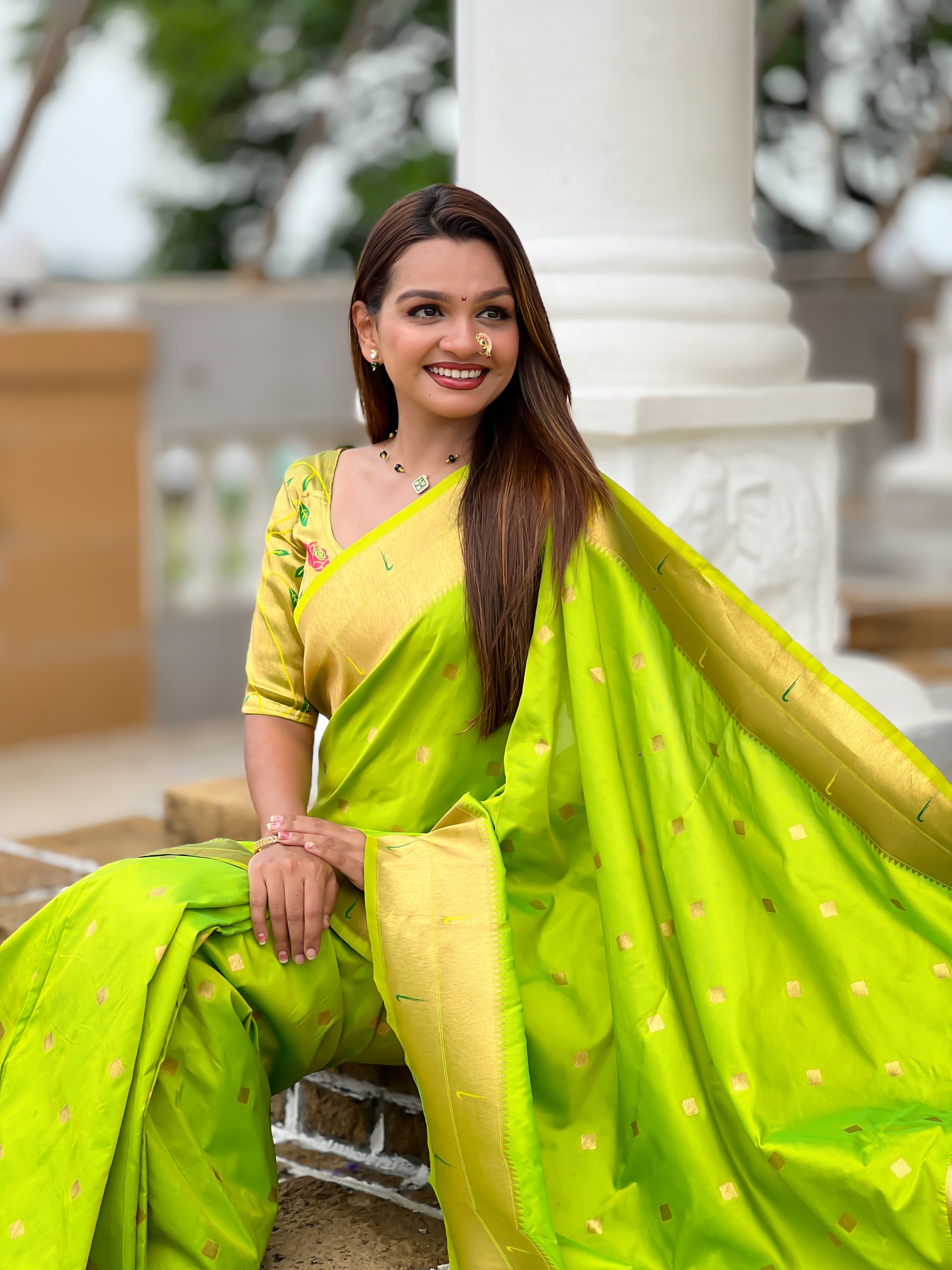 Vedant Vastram Soft Litchi Silk Paithani Jacquard Saree - Parrot - Dista