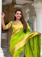 Thumbnail for Vedant Vastram Soft Litchi Silk Paithani Jacquard Saree - Parrot - Dista