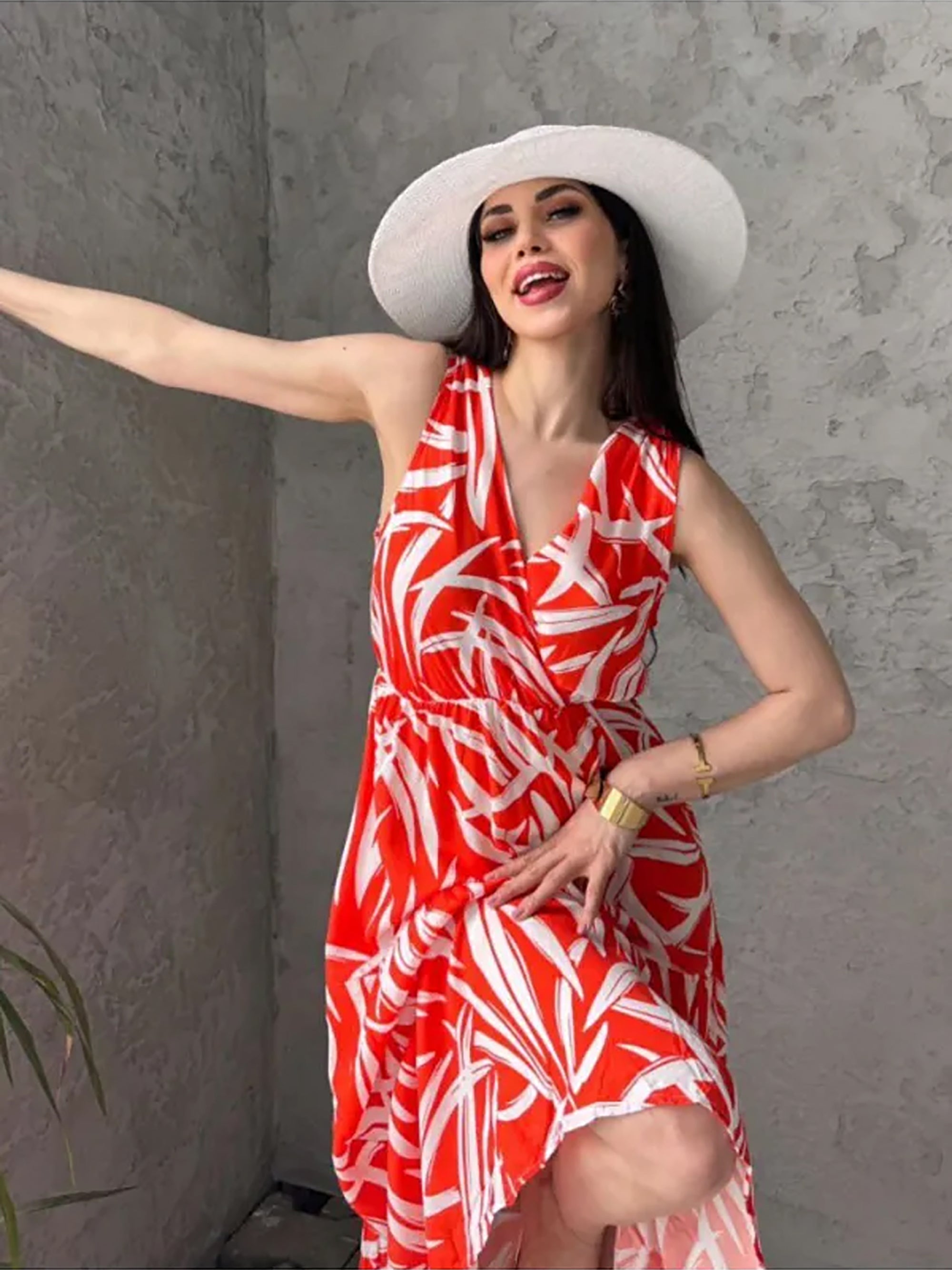 Pimu Viscose Patterned Summer Dress - Elastic Waist, V-Neck - Red