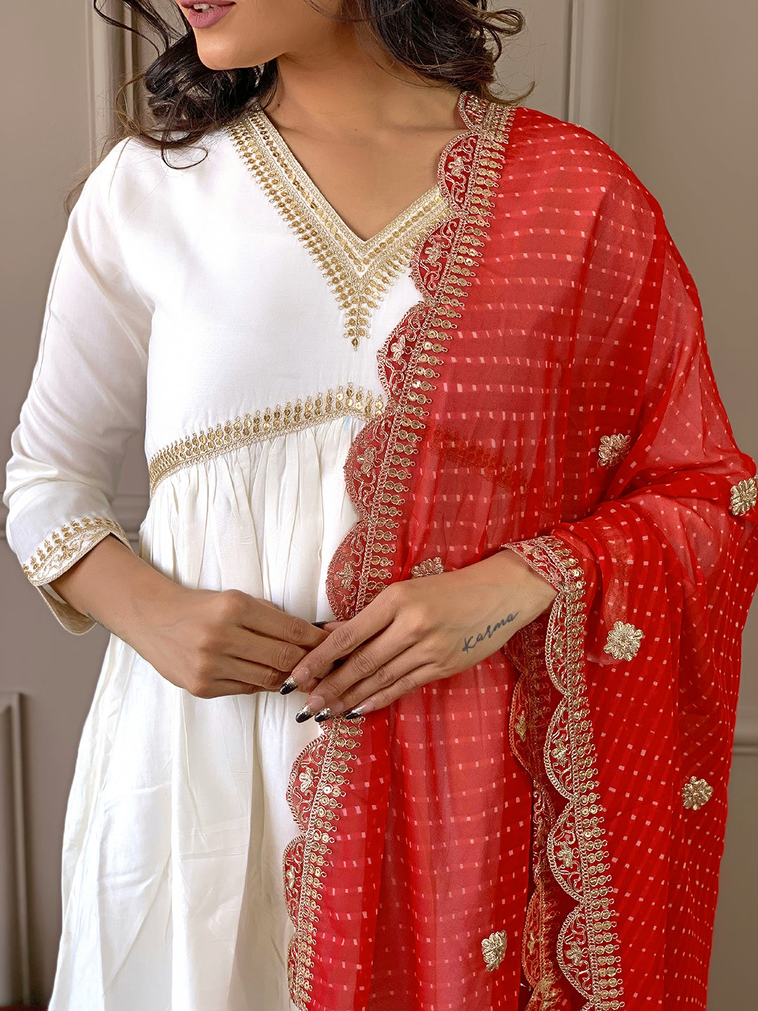 The52 Women's Gorgeous Embroidery Chandrei Fabric Straight Kurta, Pant and Dupatta Set