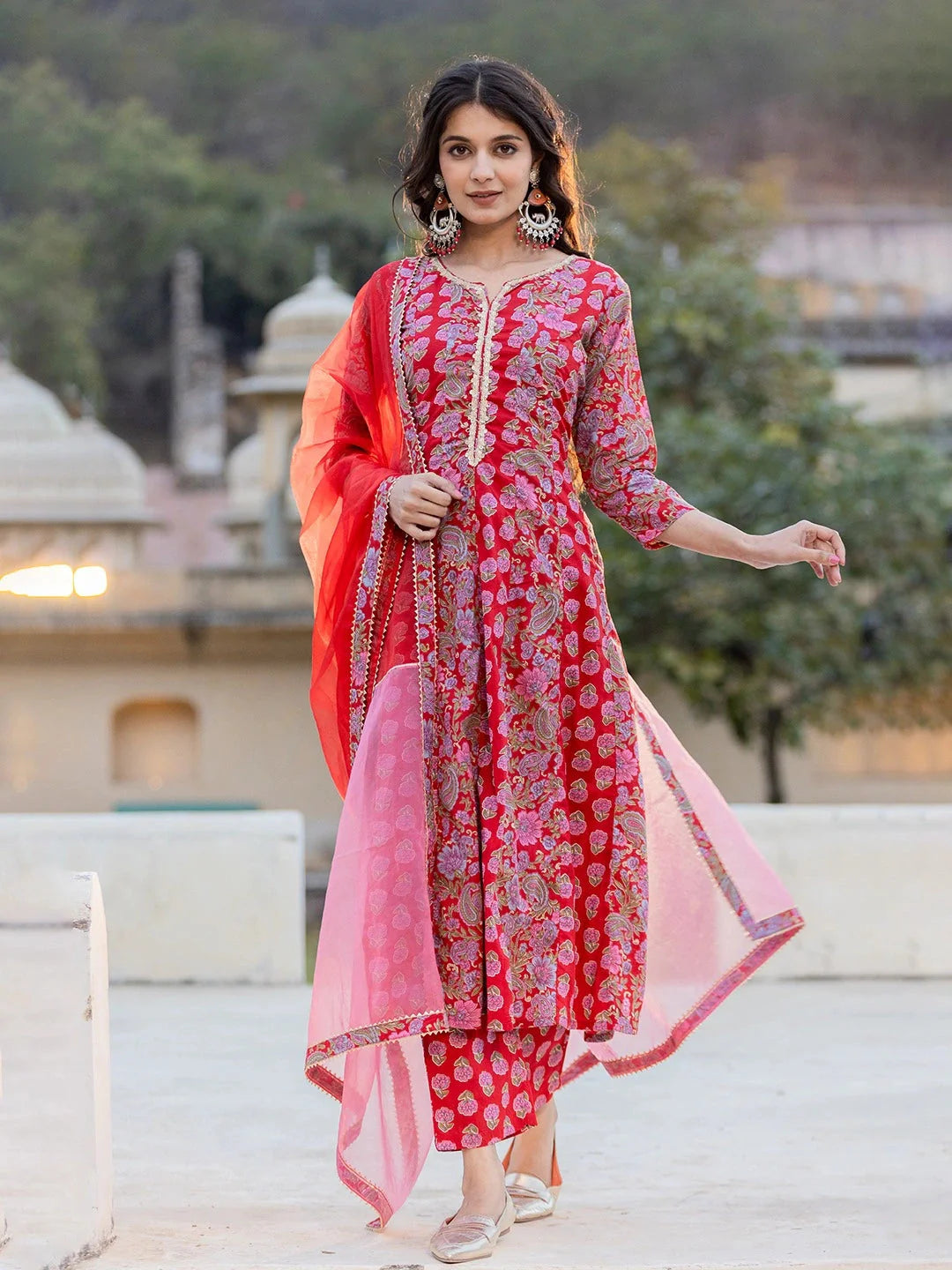 Yufta Red Floral Print Regular Sleeves Anarkali Kurta Trouser And Dupatta Set