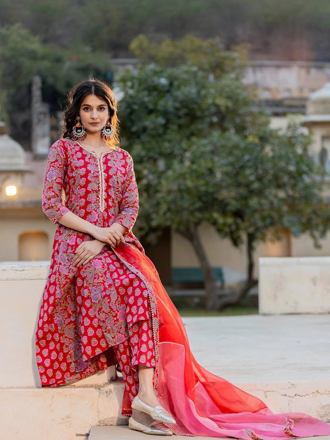 Yufta Red Floral Print Regular Sleeves Anarkali Kurta Trouser And Dupatta Set