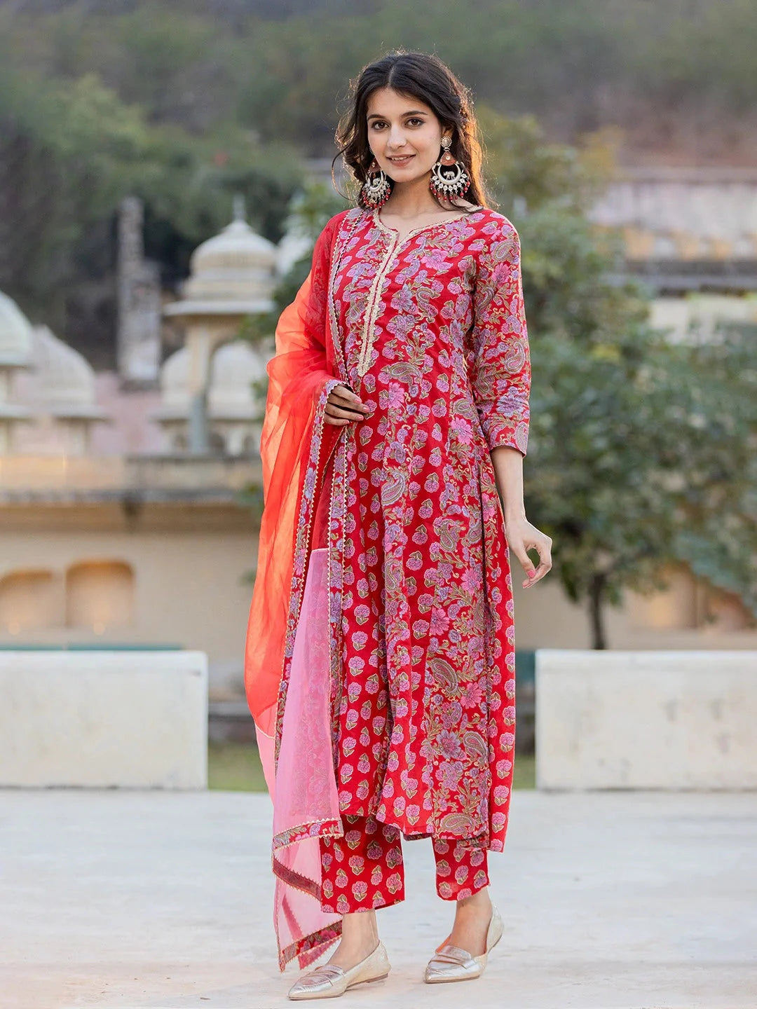 Yufta Red Floral Print Regular Sleeves Anarkali Kurta Trouser And Dupatta Set