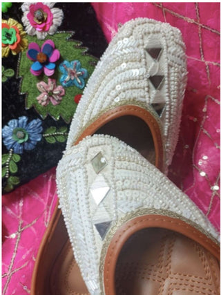 Desi Colour Women Indian Ethnic Footwear-White Mirror Emb - Distacart