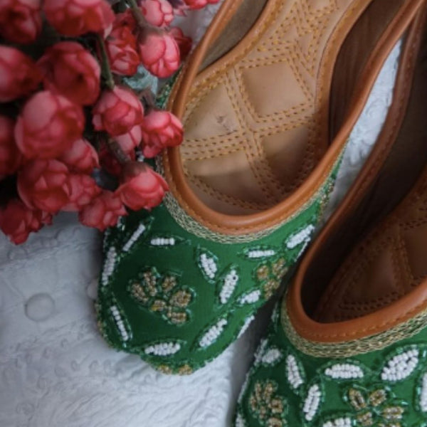 Desi Colour Women Indian Ethnic Footwear-Green Emb - Distacart