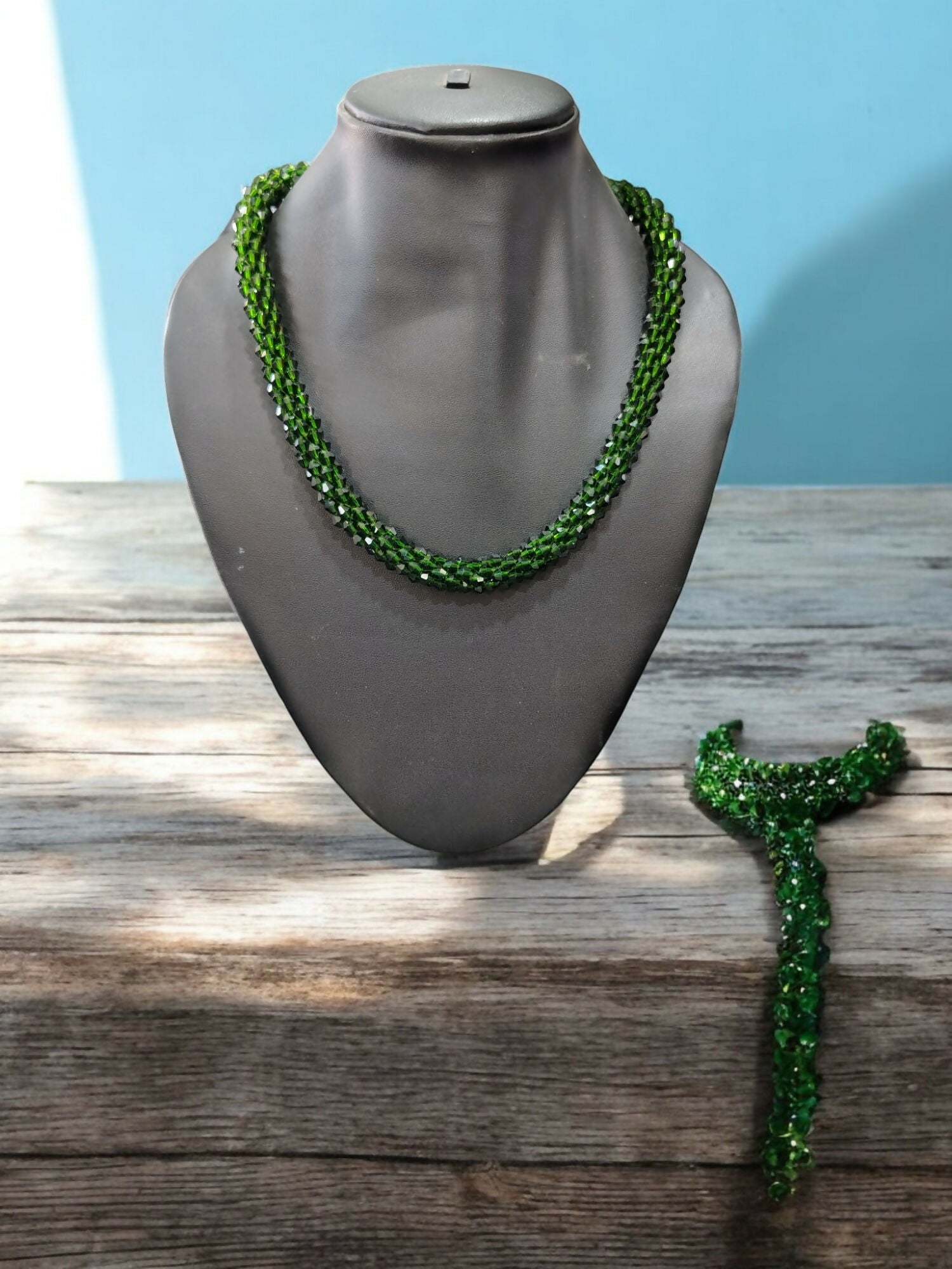 Inhanns Noor-E-Jalwa – Handmade Crystal Bead Necklace -Adjustable - Green Only Necklace - Distacart