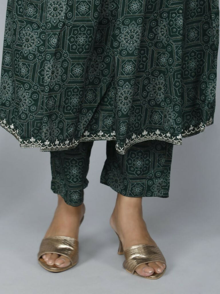 Alvano Women's Attractive And Stylish Rayon Anarkali Kurta With Pant And Dupatta - Distacart