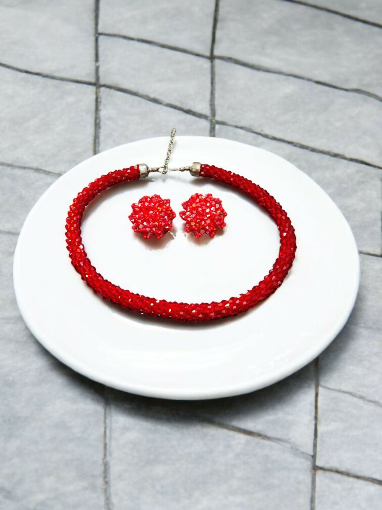 Inhanns Noor-E-Jalwa – Handmade Crystal Bead Necklace / Necklace With Earrings -Adjustable - Red - Distacart