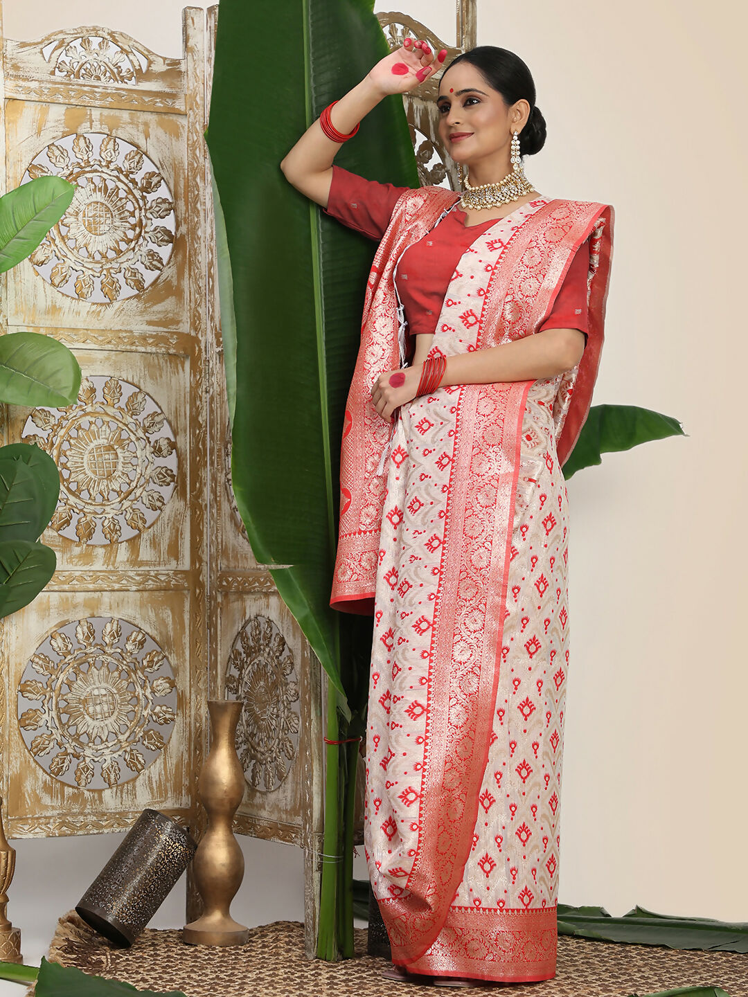Astita Linen Cotton Red & White Saree