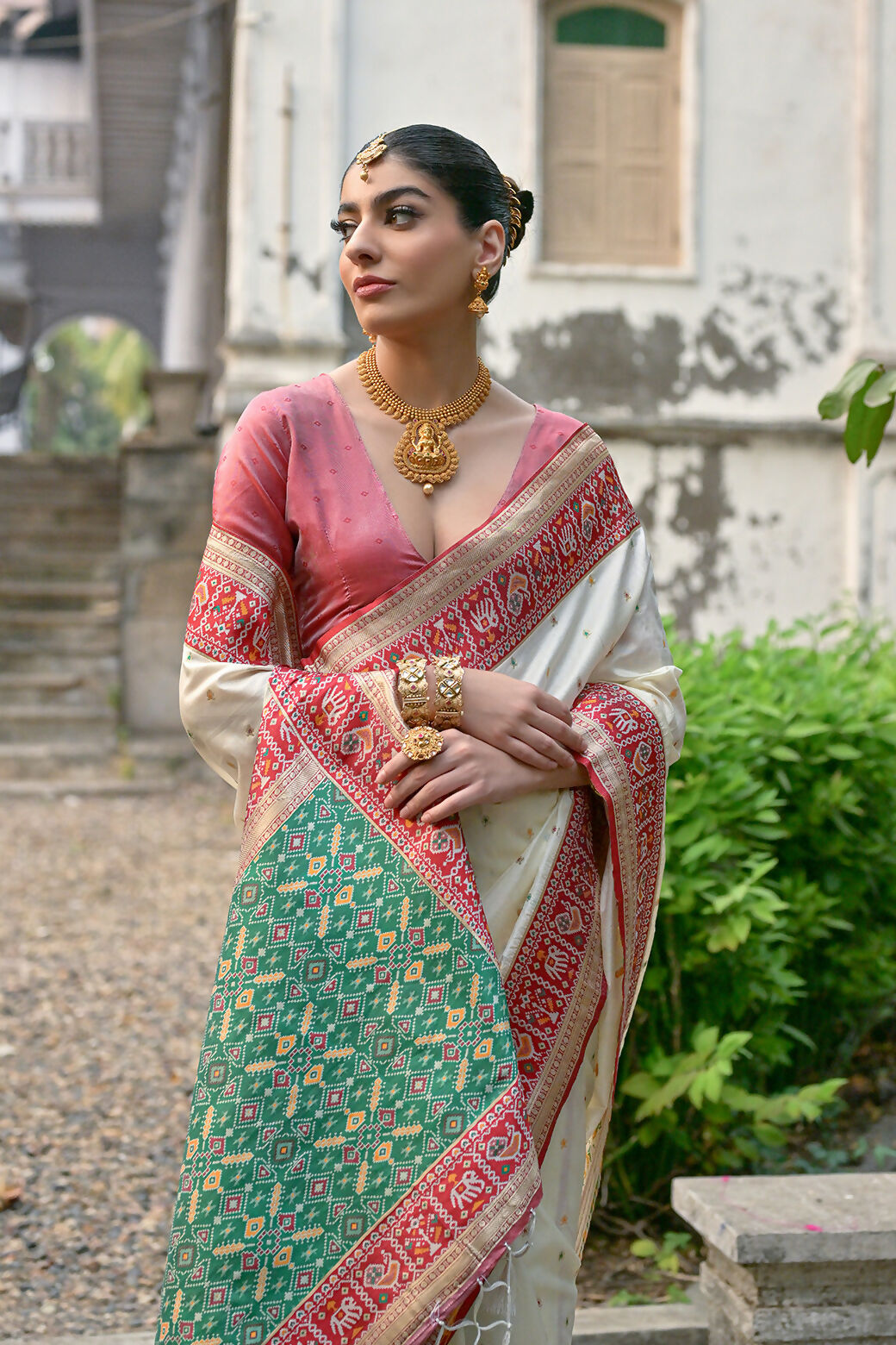 BANARASI_PATOLA_2_WHITE (3)