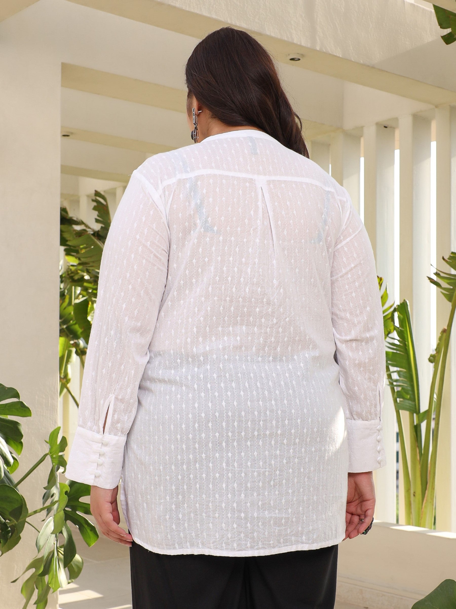 Juniper The Rooh Women White Solid Cotton Dobby High- Low Lacy Plus Size Tunic With Pin Tucks & Broad Cuffs - Distacart