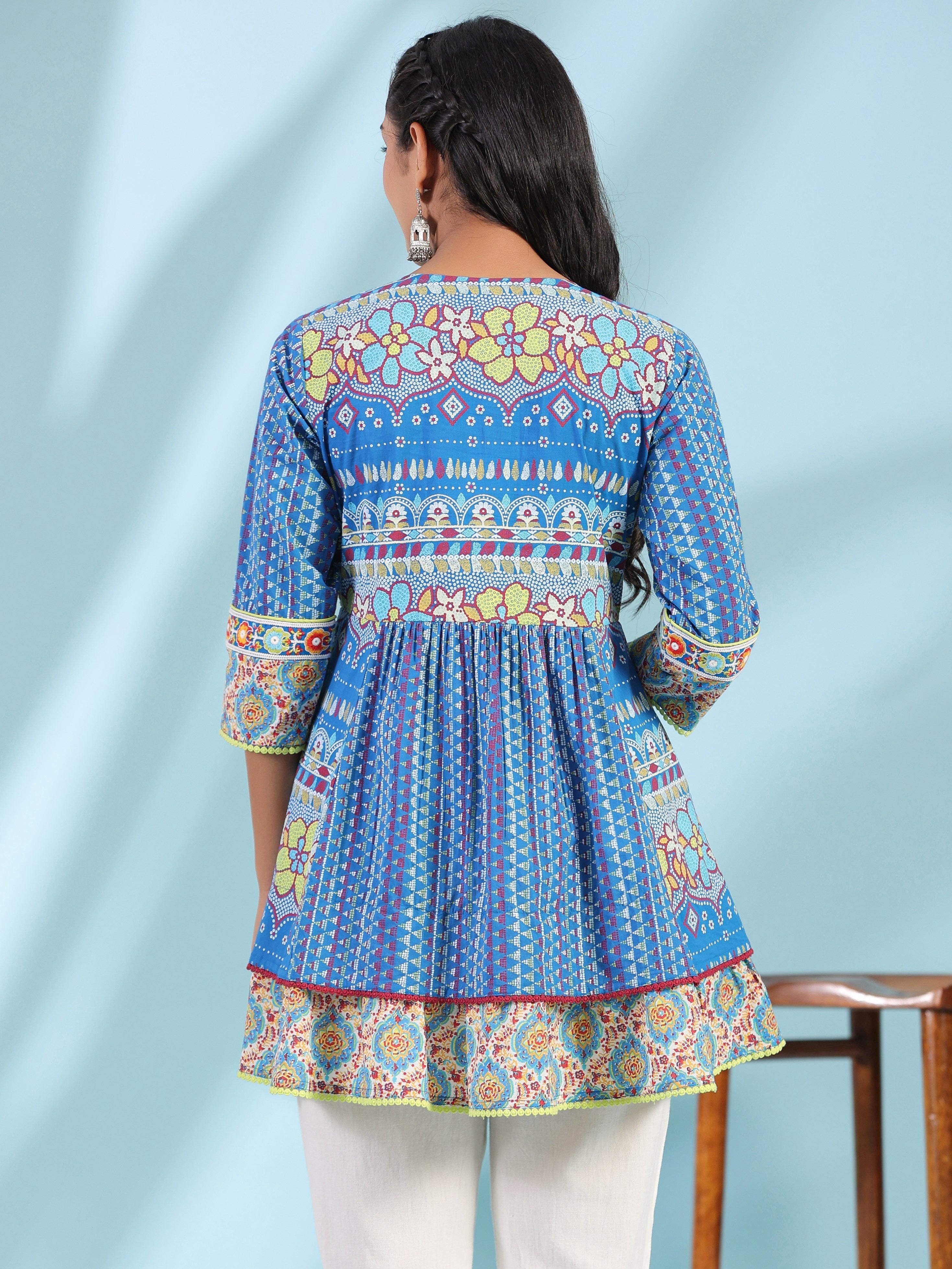 Juniper The Sujani Blue Floral Printed Pure Cotton Tunic With Thread Work - Distacart