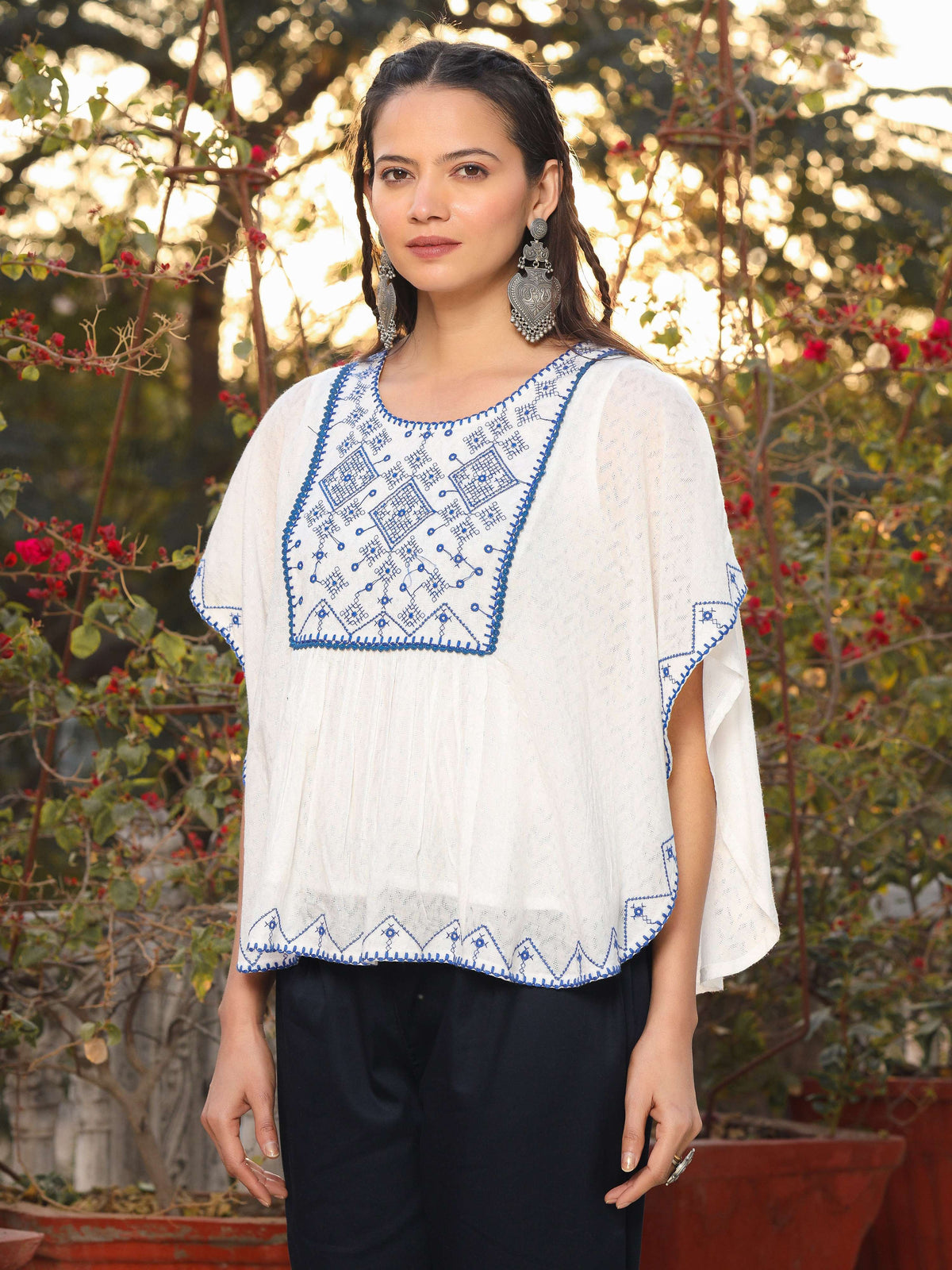 Juniper Women White Viscose Dobby Embroidered Tunic - Distacart