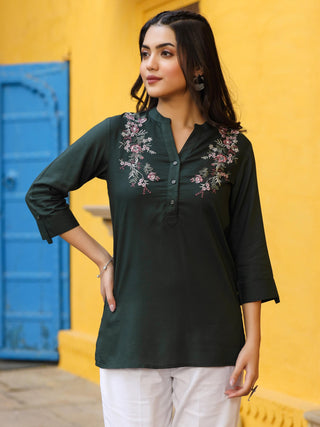 Juniper Women's Green Modal Rayon Embroidered Tunic - Distacart