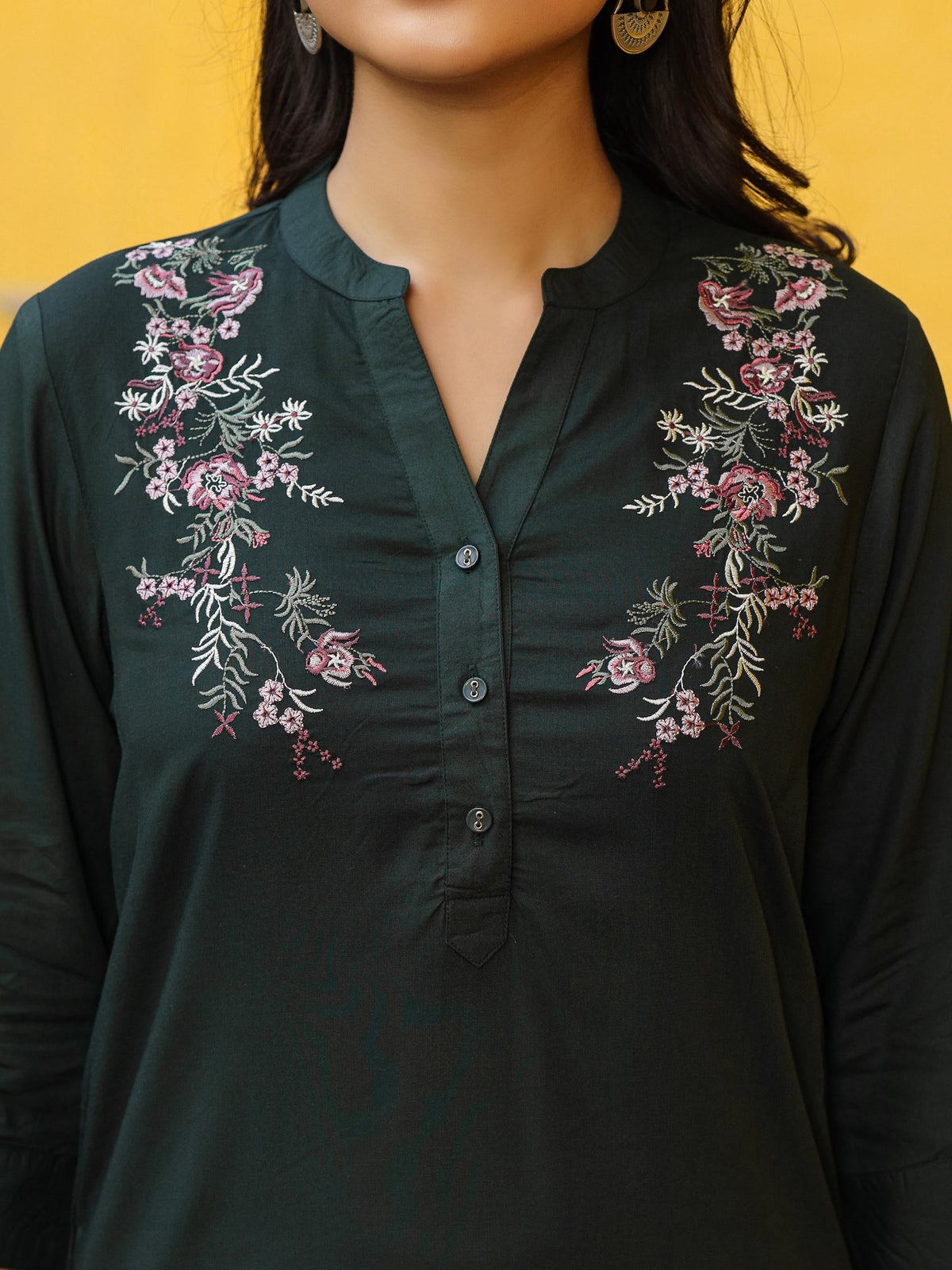 Juniper Women's Green Modal Rayon Embroidered Tunic - Distacart