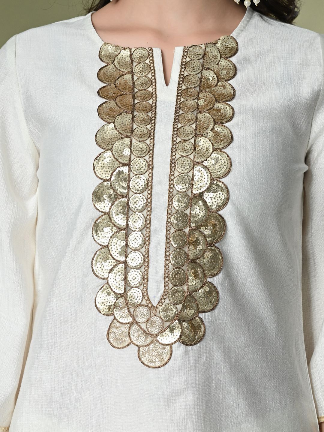 Sangria Embroidered Regular Gotta Patti Kurta with Palazzos - Distacart