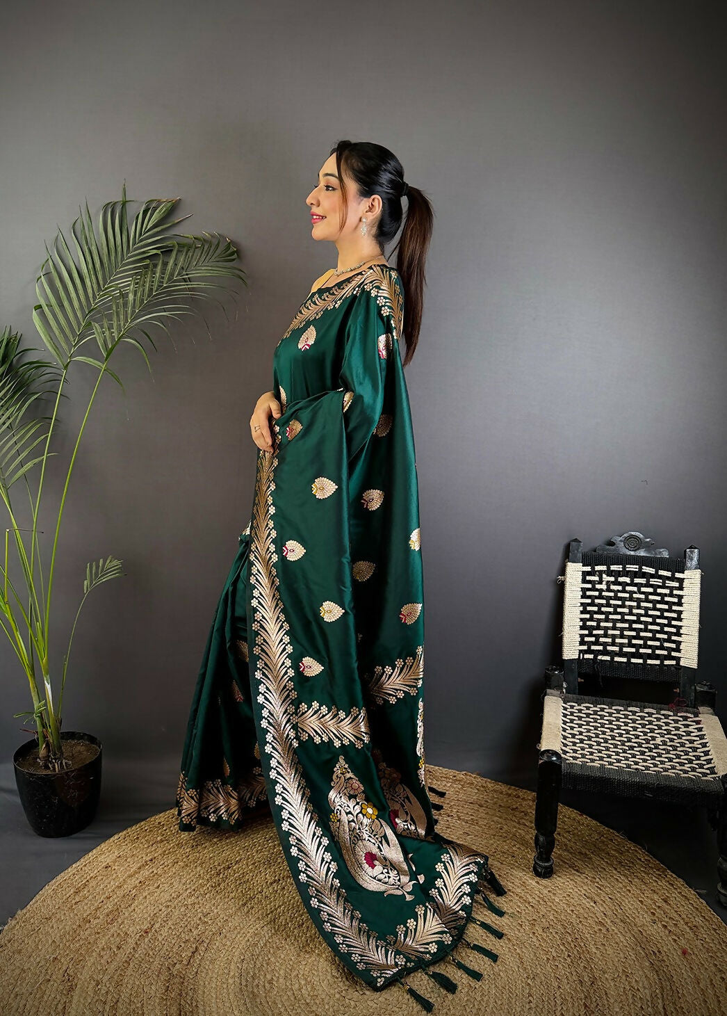 Joban Fashion Banarasi Deep Teal Woven Soft Silk Saree