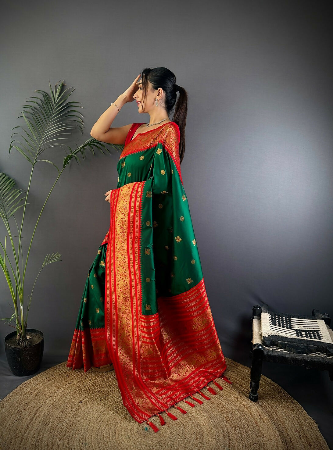 Joban Fashion Banarasi Green Woven Soft Silk Saree