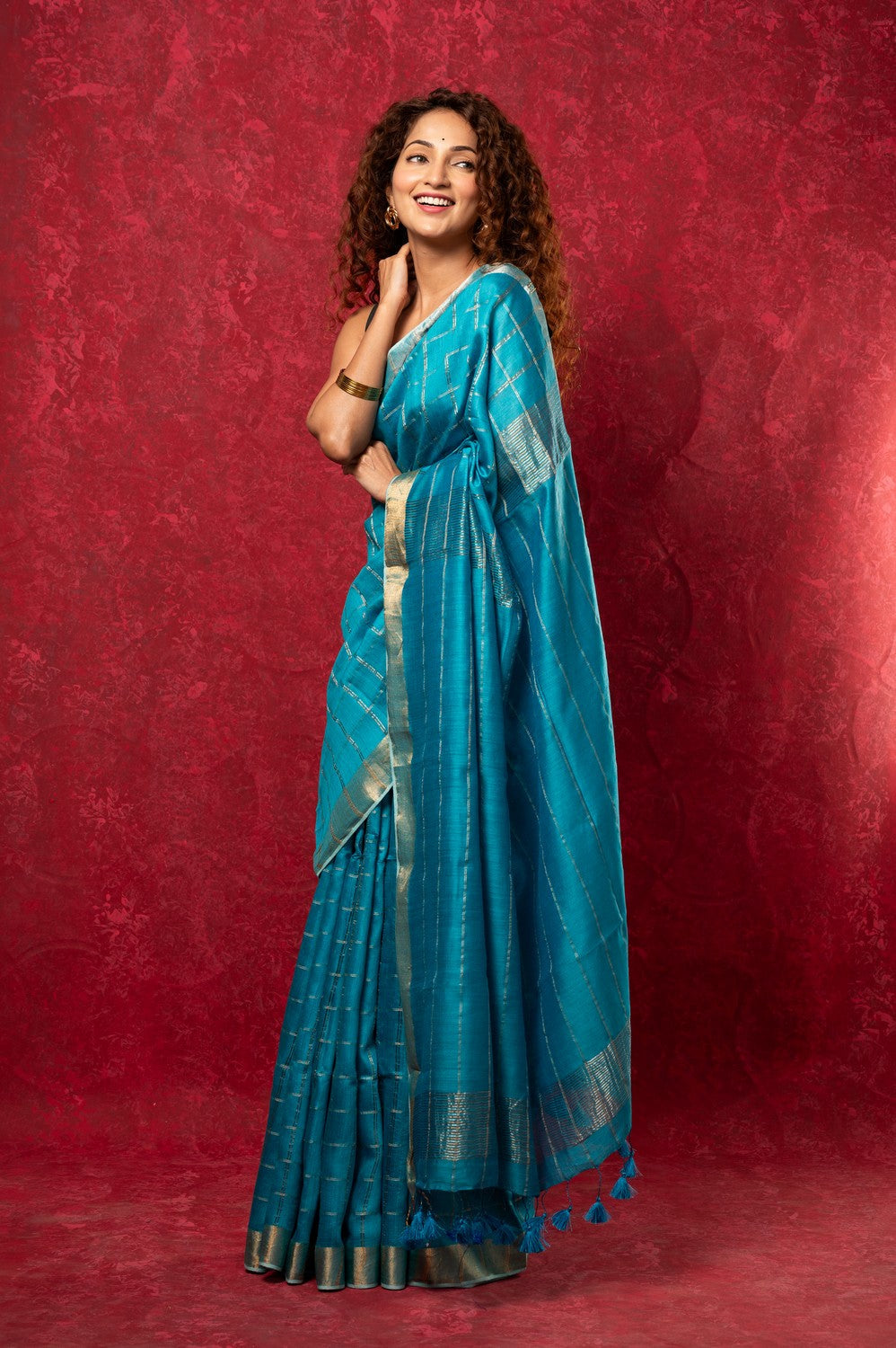Very Much Indian Designed by VMI Pure Silk Linen Saree with All Over Checks - Sea Blue - Distacart