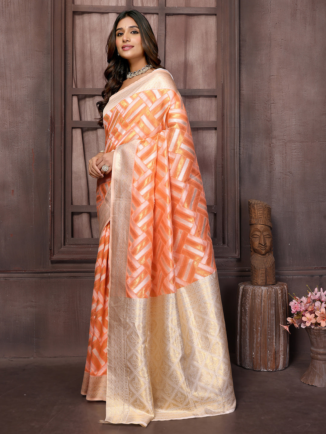 Janasya Peach Cotton Geometric Woven Saree