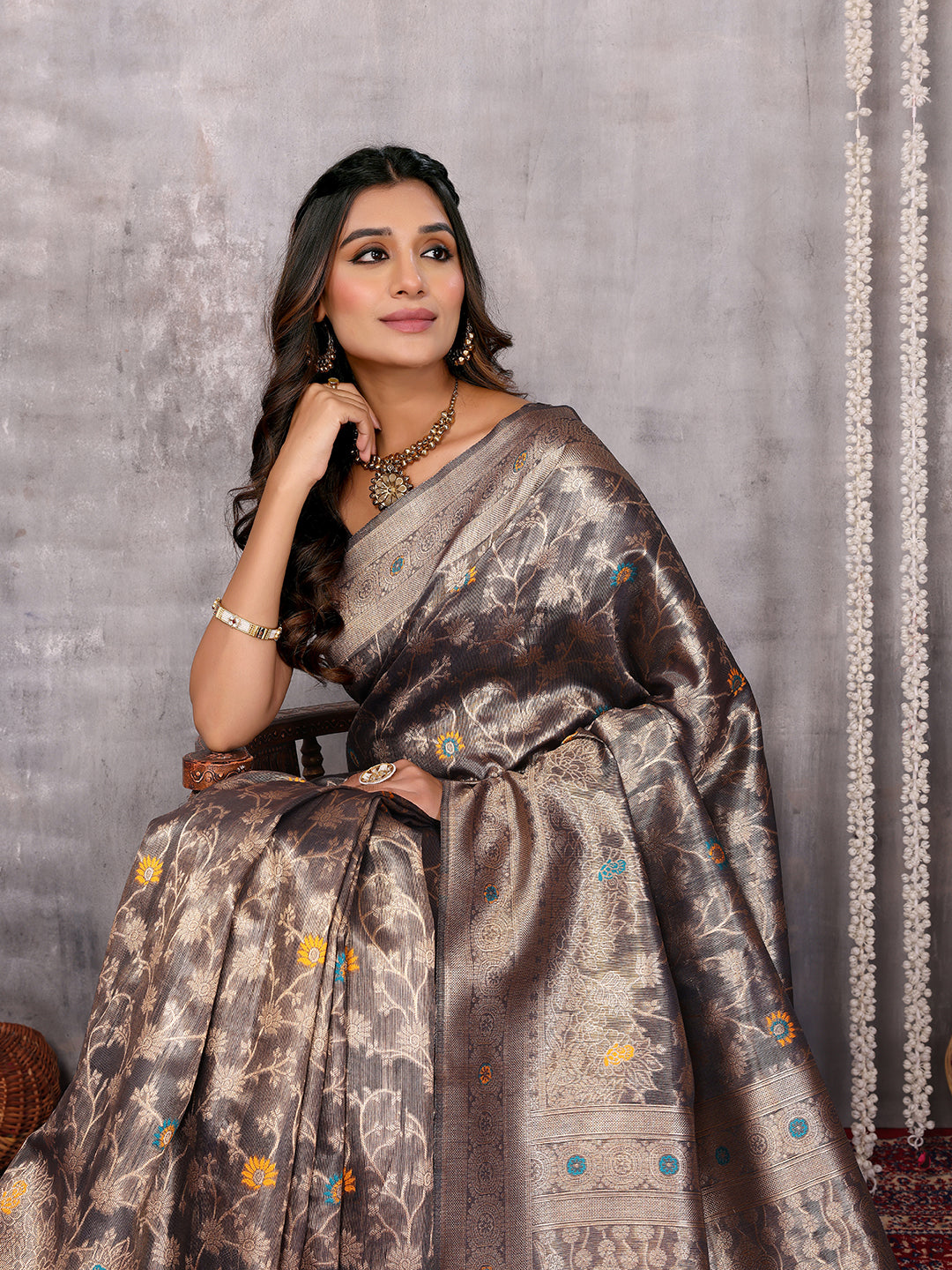 Janasya Blue & Gold Silk Blend Floral Banarasi Saree