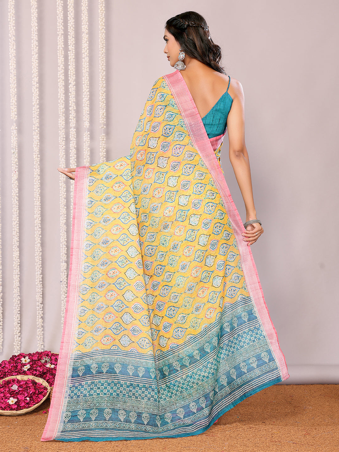 Janasya Yellow Cotton Linen Ethnic Motifs Printed Saree