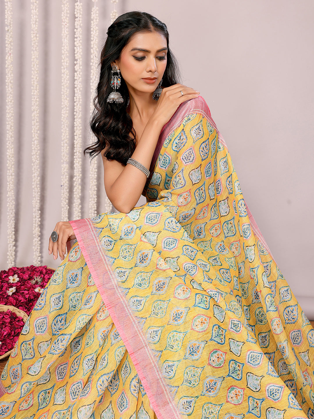 Janasya Yellow Cotton Linen Ethnic Motifs Printed Saree