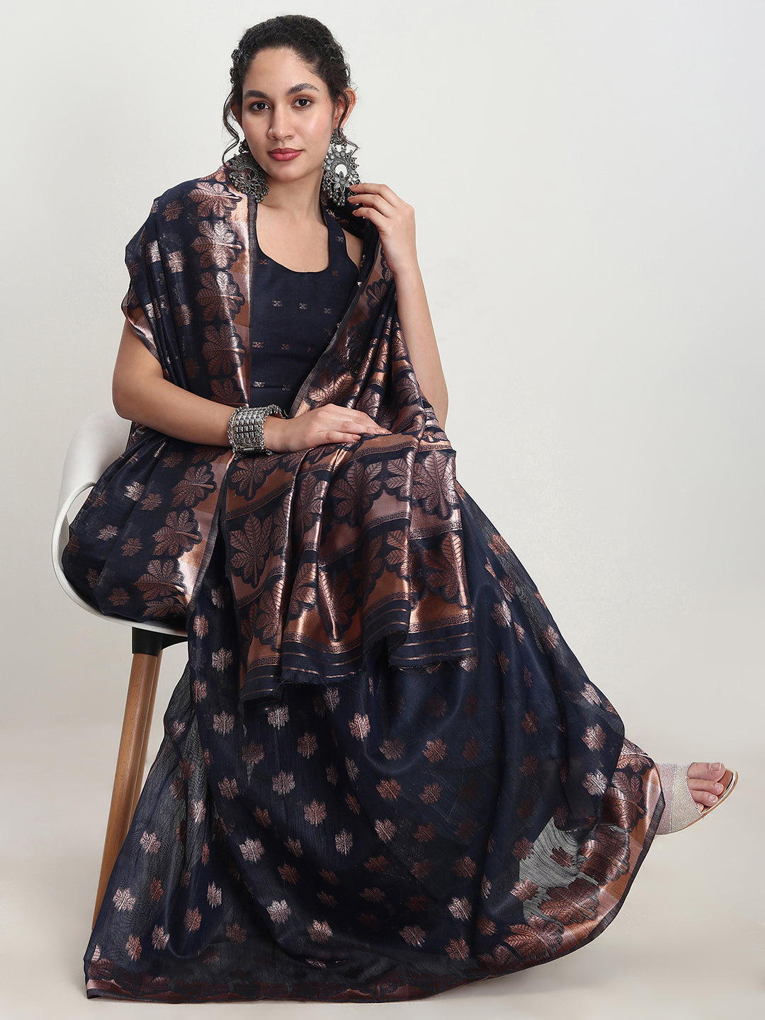Janasya Indigo Linen Blend Floral Jacquard Saree