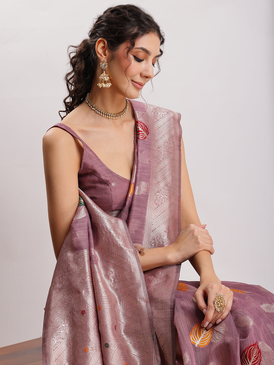 Janasya Mauve Linen Blend Floral Jacquard Saree