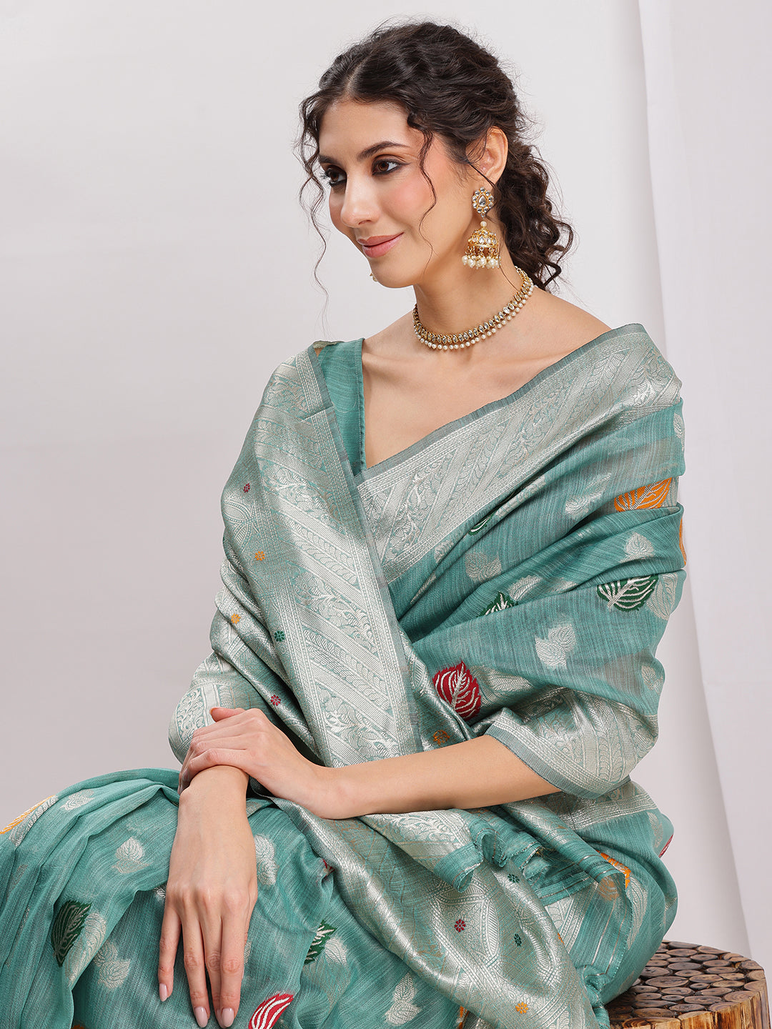 Janasya Sea Green Linen Blend Floral Jacquard Saree