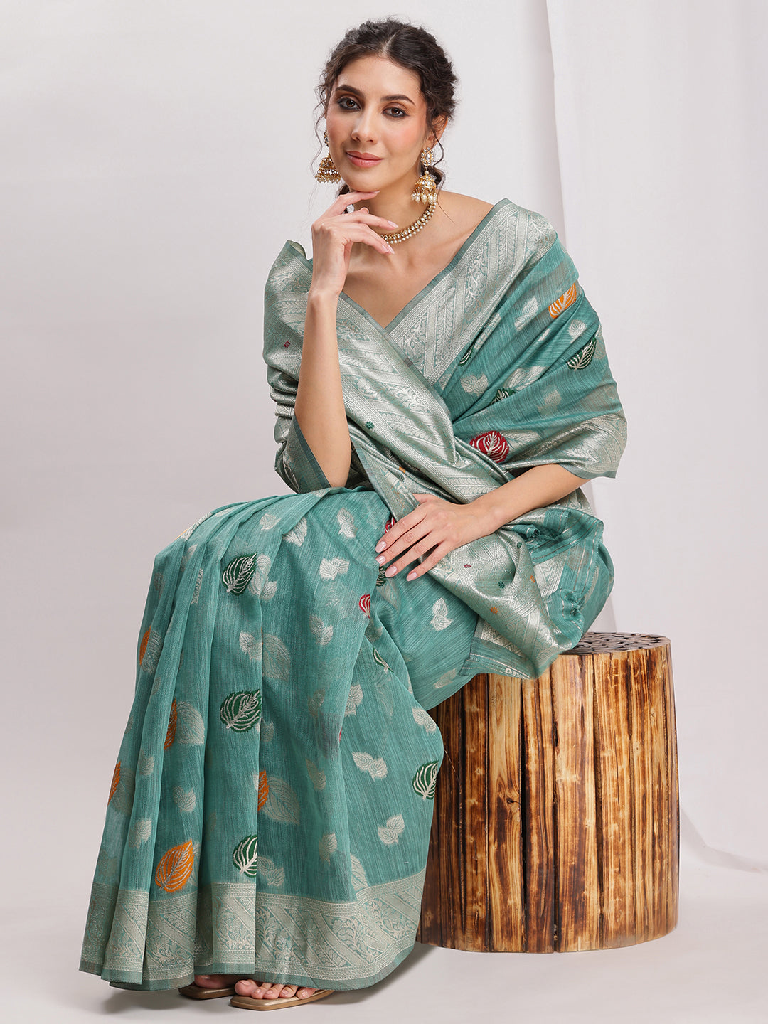 Janasya Sea Green Linen Blend Floral Jacquard Saree